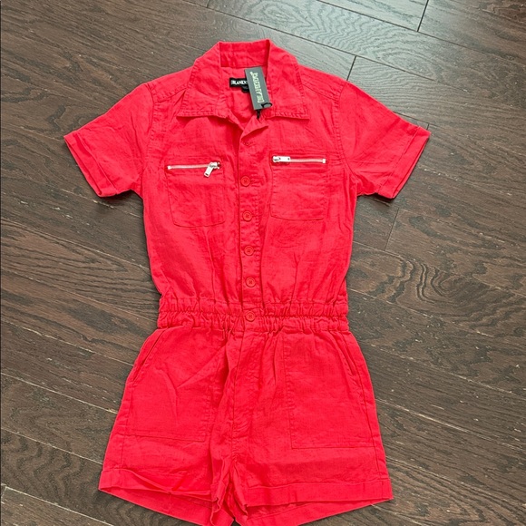 NWT BLANK NYC Red Button-Up Romper with Zipper Pockets Size XS - Picture 1 of 16